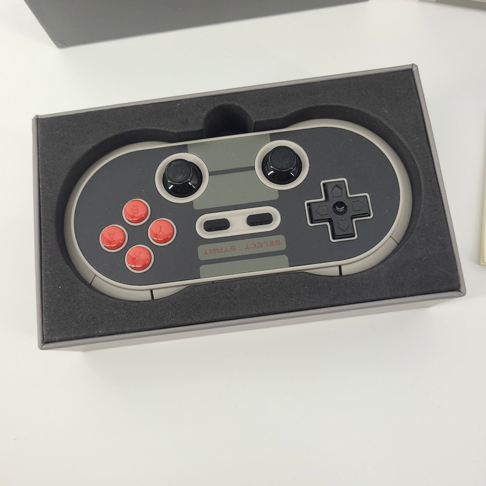 8Bitdo NES30 Pro Wireless Bluetooth Controller Gamepad PC Android Mac Boxed - Picture 4 of 14